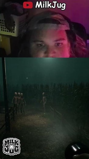 WHY IS THE ALIEN SO FAST 😭👽