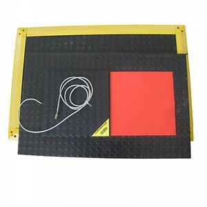 [Hot Item] Treadle Switch Pressure Sensor Machine Tool Treadle Rubber Floor Mat