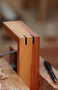 Paul Katz on Instagram: "Hot or not 🔥 Such a useful jig in the shop. I posted a video of how I made it a few weeks ago. It helps to get precise cuts over and over gain. I hope you enjoy the video 🌿 . #woodworking #woodsman #woodlovers #work #wooddesign #woodworker #diy #diyprojects #diycrafts #woodworkingskills #workshop #design #handwerk #holz #holzwerken #handtools #handmade #furniture #beautiful #nature #selfmade #holzwerken #clean #architecture #architektur #art #photography #amazing #fine