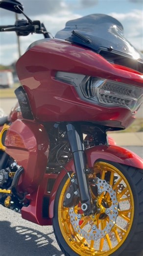8.4K views · 91 reactions |  2025 Harley-Davidson Road Glide –...