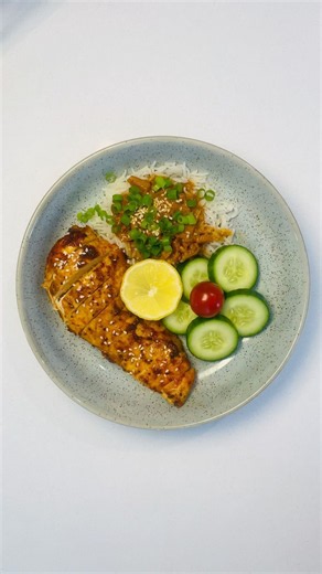 Spiced Baked Chicken Breast with Curry Rice 🍗🍚 | Easy Homemade Dinner #shorts