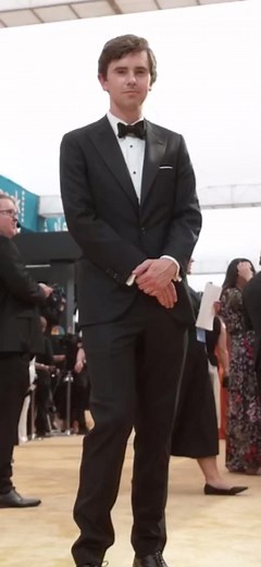 January Golden Globes!!! #freddiehighmore #thefreddiehighmore #thegooddoctor #charlieandthechocolatefactory #goldenglobes #2023