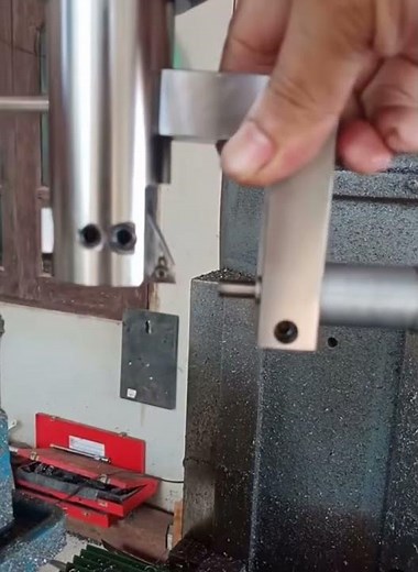 DIY Fly Cutter with Readout attachment #machinist #skills #metalworking #machineshop #machinetools
