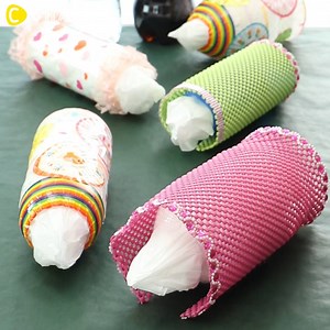 DIY: Plastic Bag Organiser via C CHANNEL Art&Study To watch more videos, download the C CHANNEL app from the App Store or google play store! :) | C Channel