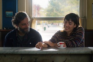 El aroma del pasto recién cortado llegó a los cines: Qué dicen las críticas