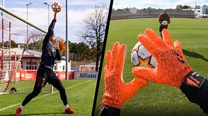 𝗧𝗛𝗘 𝗡𝗘𝗨𝗘𝗥 𝗩𝗜𝗘𝗪 👀🔥 A training session from the point of view of the best goalkeeper in the world: Manuel Neuer 💯 📹 youtu.be/LblSsnXz4OY | FC Bayern München