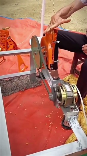 Modern tools for fast and easy corn kernel peeling