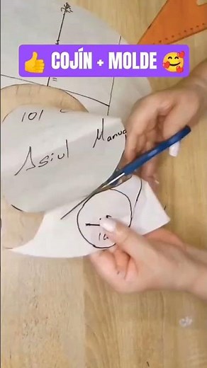 Create Your Own Neck Pillow Patterns in Minutes! 🧵 #asiulmanualidadesdiy #tutorial #shortvideo