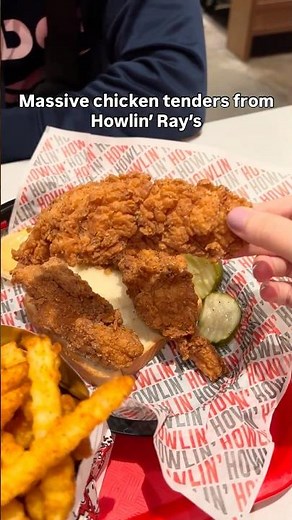 Howlin’ Ray’s exceeded our expectations - huge chicken tenders #vegas