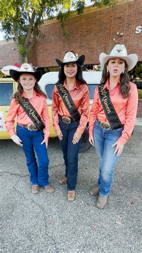 🎃 Halloween Safety Tips for Parents👻 Halloween is a night full of fun and frights — but your child’s safety comes first! Here are some helpful tips to keep your little ghosts and goblins safe while trick-or-treating: Stay alert and keep an eye on your children and your surroundings. Watch carefully for oncoming traffic. Teach kids to look both ways before crossing the street and remind them to use crosswalks whenever possible. Bring a flashlight or glow sticks and choose well-lit, familiar are