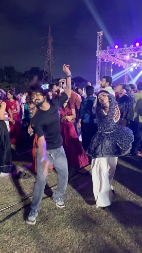દ્વારકા નો નાથ ♥️ #shortvideo #missnareja #hkgohil #like #surat #garbalover