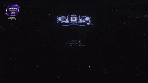 พูดถึงเพลง fame น้องข้าว มานั่งฟังแล้วก็นึกว่ายุคนี้มีใครทำเพลงแบบนี้ปะ นึกไม่ออก คือมีน้อยมากๆ ท่อนแมสแบบเอาไปเล่นชาเล้นได้ในเพลงนี้คือไม่มีเลย แต่เป็นเพลงที่ได้โชว์ทั้งเสียงทั้งเต้นดีมาก วันก่อนเห็นเกาบอกเพลงดีแต่โตเกินตัววง เพลงดีแล้วไม่ฟังล่ะ 0วินได้ไง