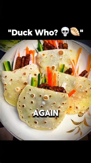 This Pocket Bread Just Roasted Peking Duck 😂🥟 #shorts #foodie