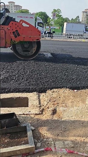 Asphalt pavement compaction method