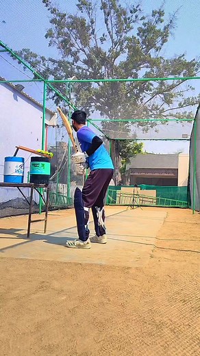 🏏Let's hit 🎯 straight 🏏🔥 👉 Meet my DIY drop ball bowling machine - your ultimate cricket training companion! 🎯 🔌 Powered by electricity, easy to carry, and a game-changer for your game! 🔥 🤯 10-15 drills at your fingertips - perfect your batting or warm-up with ease! 💪 🌍 Take it to the park, your backyard, or even the beach - practice anywhere! 🏖️ 🧡 Tag your cricket squad and let's level up our game together! 💬 👉 Don't miss out - watch, share, and start your cricket journey today! 