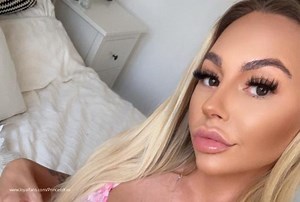 Solo smoking clip with ashtray in pvc boots - PrincessKFindomxo Official Profile | www.Loyalfans.com