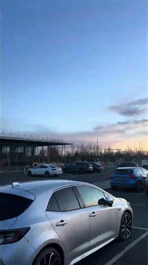 Quick stop at Moto #Wetherby Services. Fuel up and back on the road.