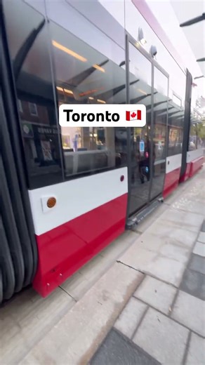 Travel Toronto, Ontario, Canada 🇨🇦 #canadalife #adventure