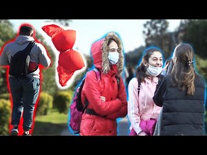 👙Fall of the bra PRANK - 😂AWESOME RACTIONS😂