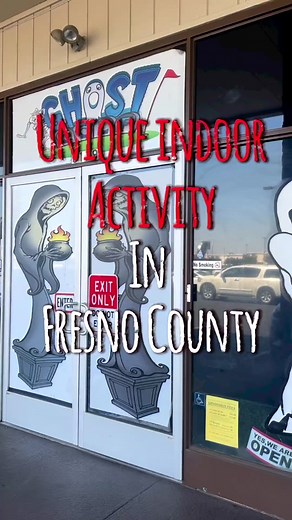 It’s never too early for spooky season! 👻 Calling all Halloween lovers, head on over to Ghost Golf Indoor Mini Golf in Fresno. They offer a scary fun experience that everyone can enjoy! 😊 As you make your way around the course, you’ll feel like you’re in a mini Halloween town. 🎃 Check it out! They’re located at 5179 N Blackstone Ave, Fresno, CA 93710. Click on the link in our bio for more info! #visitfresnocounty #familyfun #halloween #spookyseason #thingstodo #minigolf #nightout #funtimes #f