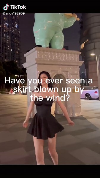 Have you ever seen a flying skirt?#parati #foryou #tiktok #goviral #baby #like #love #tiktok #trending