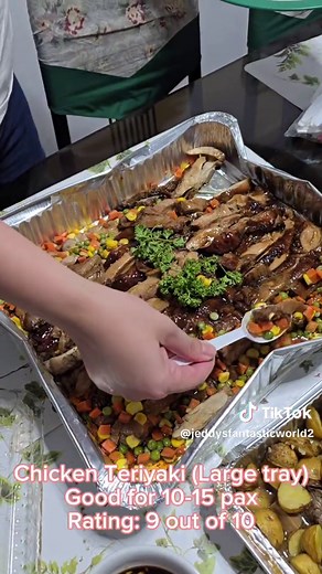 8 Spoons Party Food Trays Review | Delightful and Flavorful Catering for Your Next Party