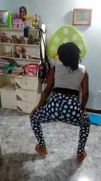 Niña Bailándo