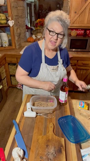 LOW SUGAR BUTTERFINGER PROTEIN PUDDING Farm Cooking With Nan This is a great recipe. Takes 10 minutes to make. Definitly diabetic friendly if you are needing soemthing to satisfy your sweet tooth. This is a good one! I hope y'all enjoy! ❤️Nan #lowsugardessert #proteinpudding #butterfingerpudding #justforyou #farmcookingwithnan | Farm Cooking with Nan