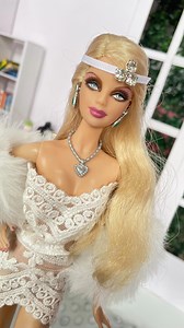 Nos encantó este look ✨💕 #barbie #barbiemodelo #modelmuse #doll #barbiesoll #muñeca #modelo #blanco #lookblanco | El mundo de las muñecas