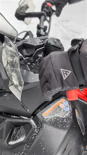 62K views · 3.2K reactions | Stop start feature on the 2027 Ski-Doo 600RR and Lynx Snowmobiles #skidoo #thatskidoofeeling #brp | John Gibbs | Facebook