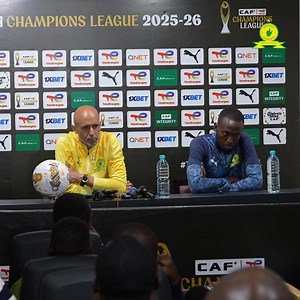 𝗣𝗥𝗘𝗦𝗦 𝗖𝗢𝗡𝗙𝗘𝗥𝗘𝗡𝗖𝗘 💬 ⚽ FC Saint-Éloi Lupopo vs Mamelodi Sundowns 🏆 CAF Champions League 🗣 Miguel Cardoso & Peter Shalulile Full Presser on YouTube 📲 http://bit.ly/MSFCTV #Sundowns #TotalEnergiesCAFCL #AreyengMasandawana | Mamelodi Sundowns FC