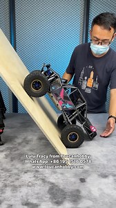 The capo Queen U4 crawler in 1/8 scale has some grip to it! #Crawler #RC #capo #scale #car #climb #grip #amazing #fyp | Toucanhobby RC Model