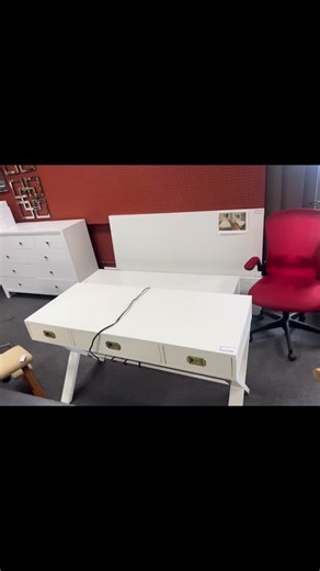 Sneak Peek NEW Arrivals @karensconsignmentgallery #brandnamefurnitureresale #sandiegoconsignment #resalefurnituresandiego #furnitureresale #homedecor #livingroomfurniture #thirftshopping | Karen's Consignment Gallery | Facebook