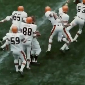 1970-9-27 Cincinnati Bengals at Detroit Lions (Lem Barney 61-yard punt return touchdown) | On this day in Professional Football History