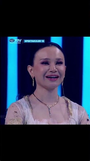 Regina, Nowela, and Maria refused to perform after Rimar. Queen Class!!!