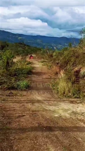 Videos de Patrício Sad González Marin (@patriciogonzalez992) con “calle13 - Pabloa10j”