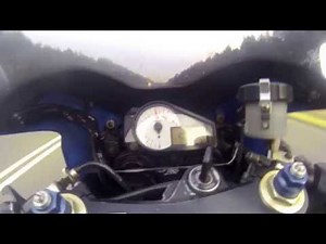 Suzuki GSX-R 750 K1 acceleration