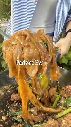 Easy 25-min Pad See Ew Pork recipe #thaistreetfood #thainoodles #homecooking