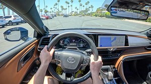 2025丰田皇冠Signia试驾；皇冠Signia试驾_哔哩哔哩_bilibili