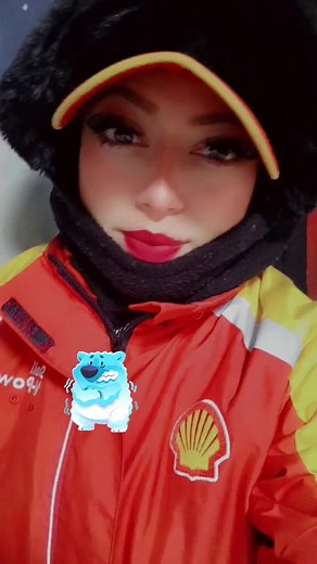noche fría #vendedora #gasolina #gasolinera #shell #frioooooooo🥶🥶🥶🥶🥶