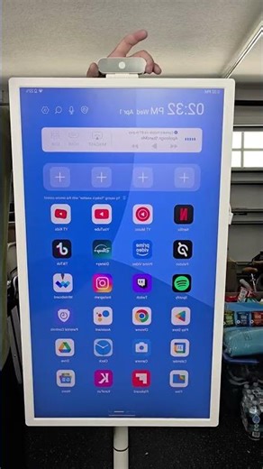 32in 4k full touchscreen portable TV! 😲 #portabletv #apolosignportabletv #apolosign #touchscreentv