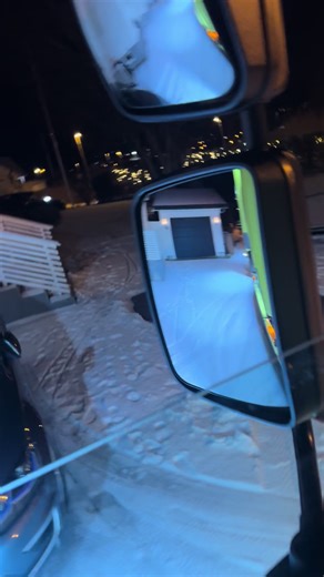 Navigating Narrow Streets in Norway's Garbage Trucks
