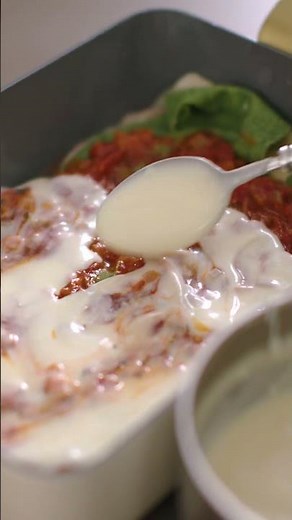 Stanley Tucci Makes Lasagna