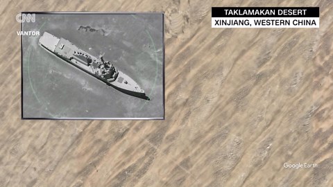 China builds full-scale US warship replica in desert