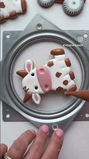 Introducing one of the designs in our upcoming cookie decorating kit. www.cheerfulbaker.com