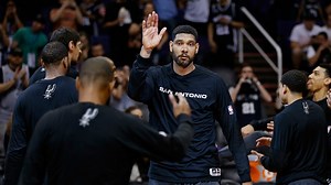 Tim Duncan honored for hall of fame induction on House floor
