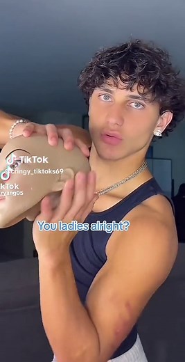 Im pretty he acts like this on pirpose but… Original Video by @RYAN #cringehub #cringe #confused #cringytiktoks #fyp