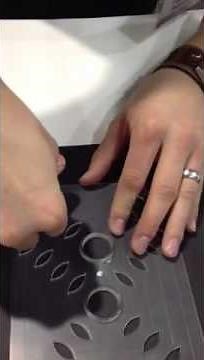 We R Memory Keepers Corner Mounter