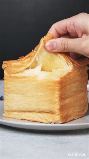 How many layers does it have? Mille-feuille toast 🍞 #toast #breadmaking #shorts
