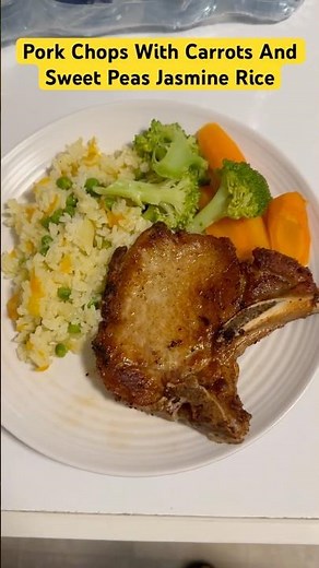 Perfectly Cooked Pork Chops With Fragrant Jasmine Rice #porkrecipe #dinnerideas #homecooking